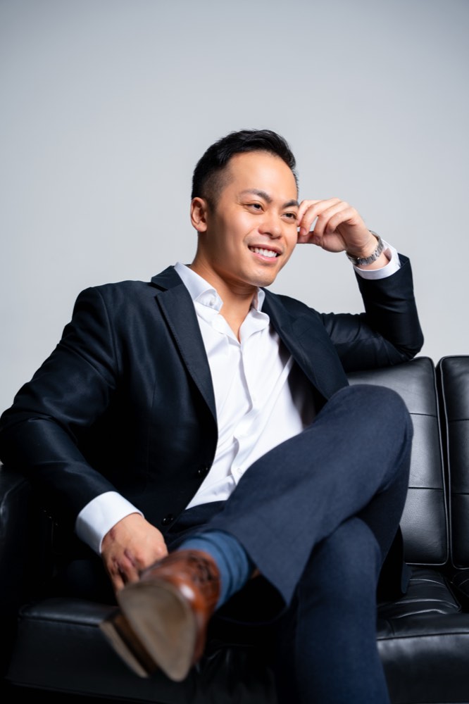 Corporate headshot photography by Videographers Toronto