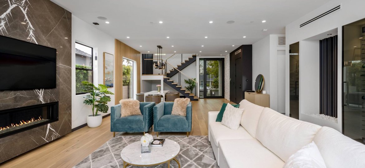 The Impact of Video Tours on Buyer Interest - Videographers Toronto