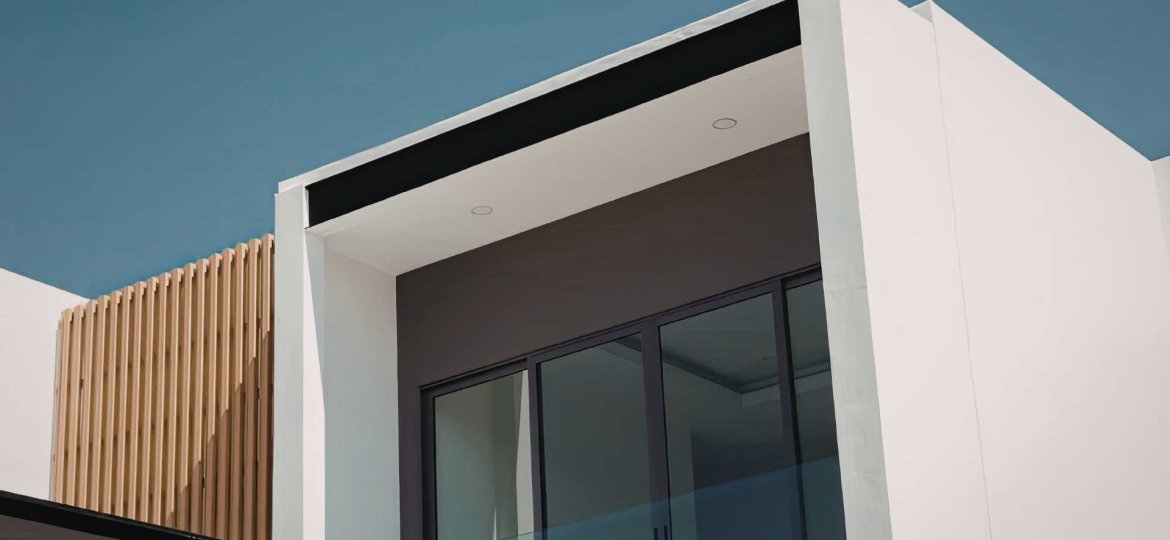 Framing the Future: How Professional Optics Highlight the Clarity of Modern Exteriors - Videographers Toronto