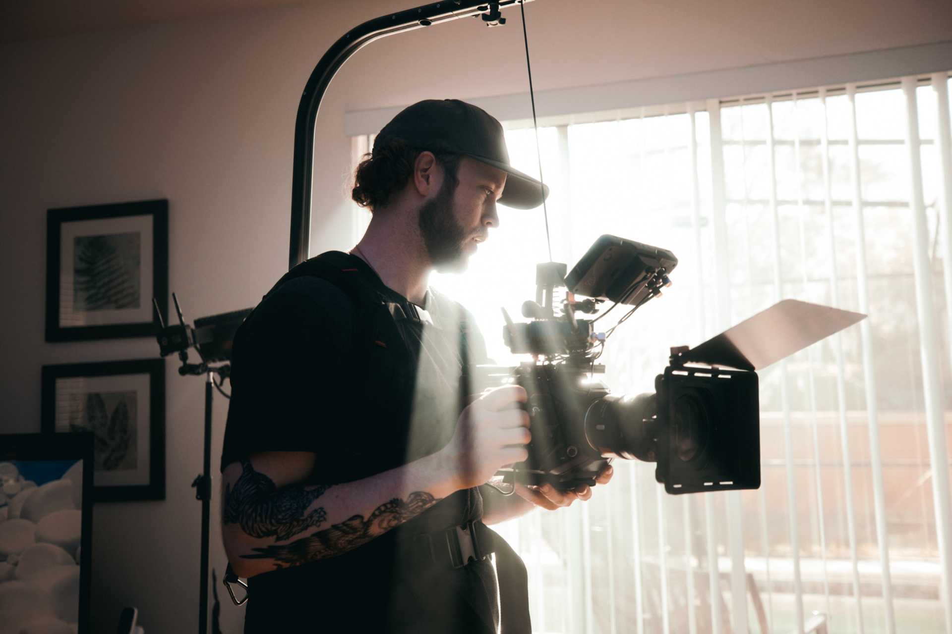 Beyond the Blur: What Filmmaking Lenses Teach Us About Human Vision - Videographers Toronto