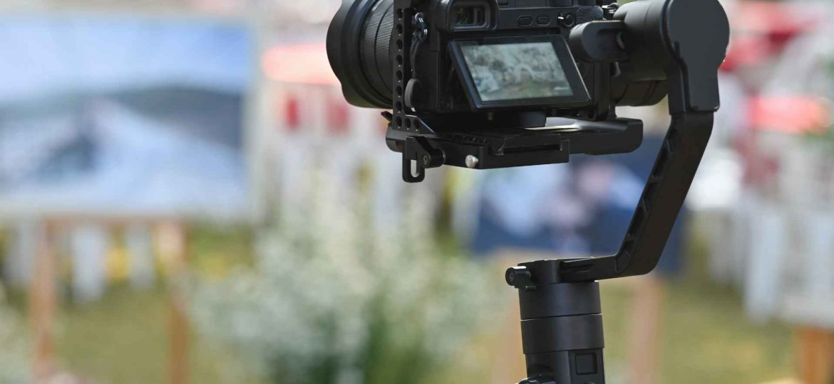 Preserving Special Occasions: The Power of Cinematic Video and Interactive Photo Stations - Videographers Toronto